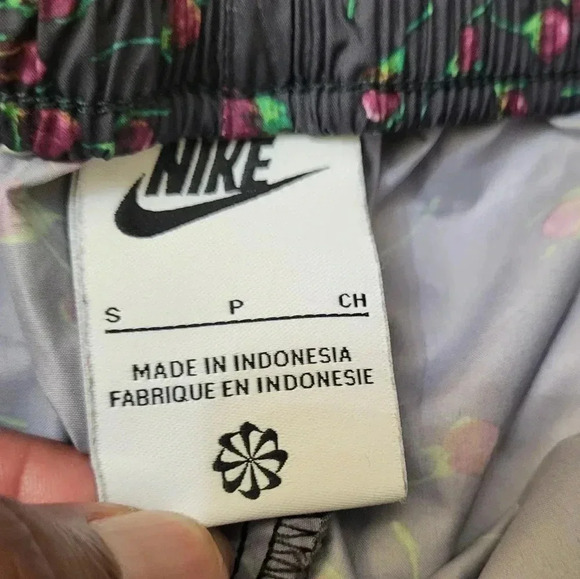 NIKE Icon Clash Oversized Mid-Rise Rosebud Gorpcore Style Joggers(S) - Picture 10 of 12